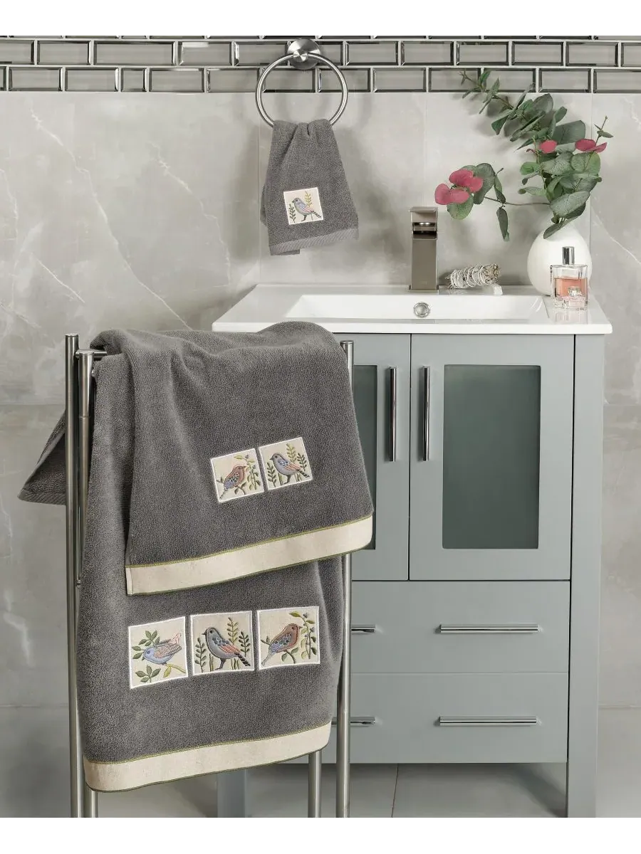 Набор из 3 полотенец Cotton Belinda с вышивкой Linum Home — изображение 4 из 4, темно-серый