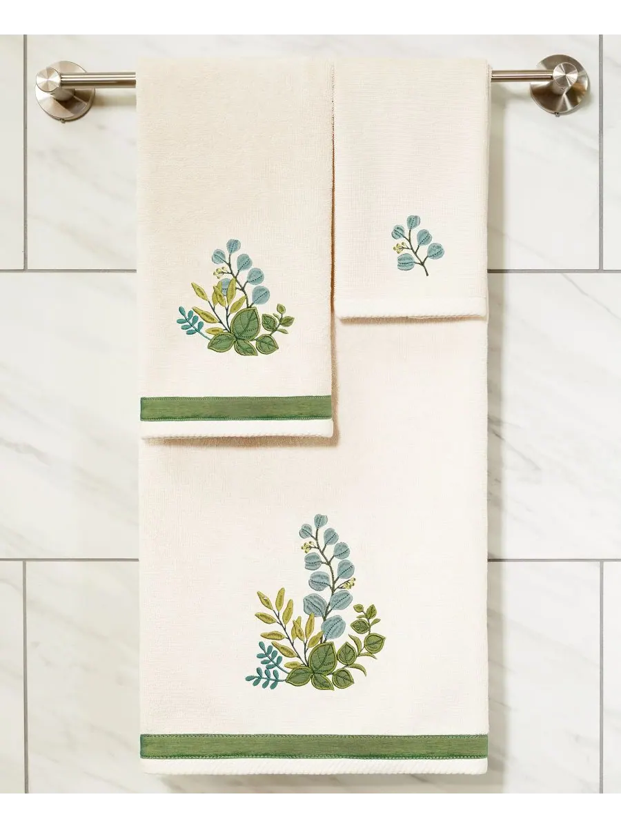 Набор из 3 банных полотенец из турецкого хлопка с вышивкой Botanica Linum Home — изображение 4 из 5, бежевый