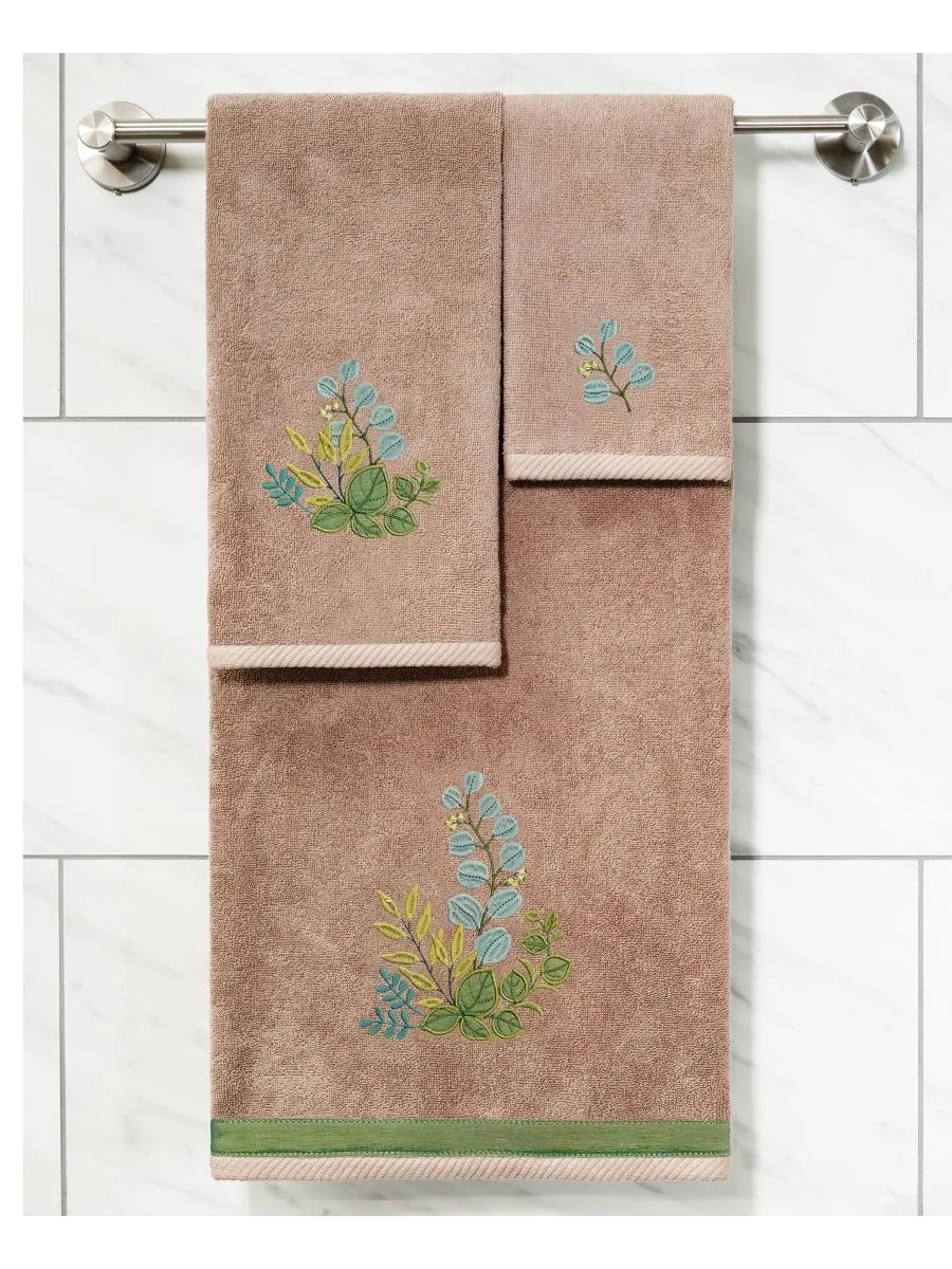Набор из 3 банных полотенец из турецкого хлопка с вышивкой Botanica Linum Home — изображение 3 из 5, какао