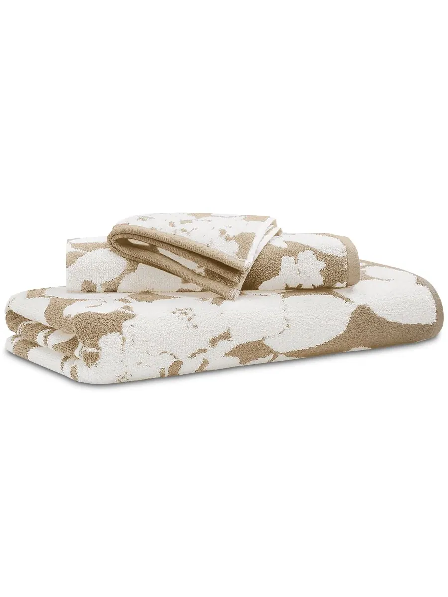 Антимикробное банное полотенце sanders floral из хлопка, 76,6 см x 137 см. Lauren Ralph Lauren — изображение 1 из 3, бежевый
