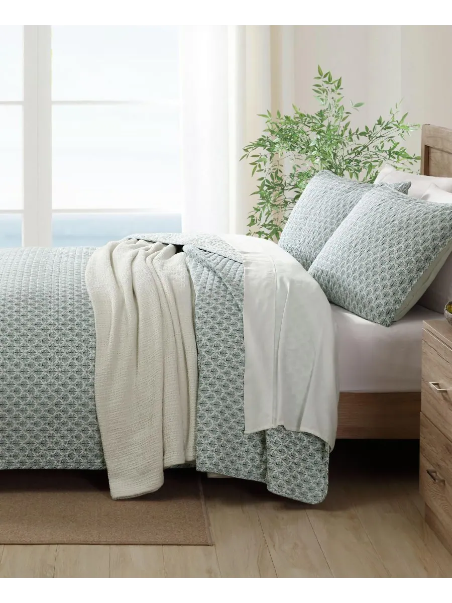Комплект постельного белья Coastal Batik, 3 предмета, двусторонний, размер King Tommy Bahama Home — изображение 3 из 9