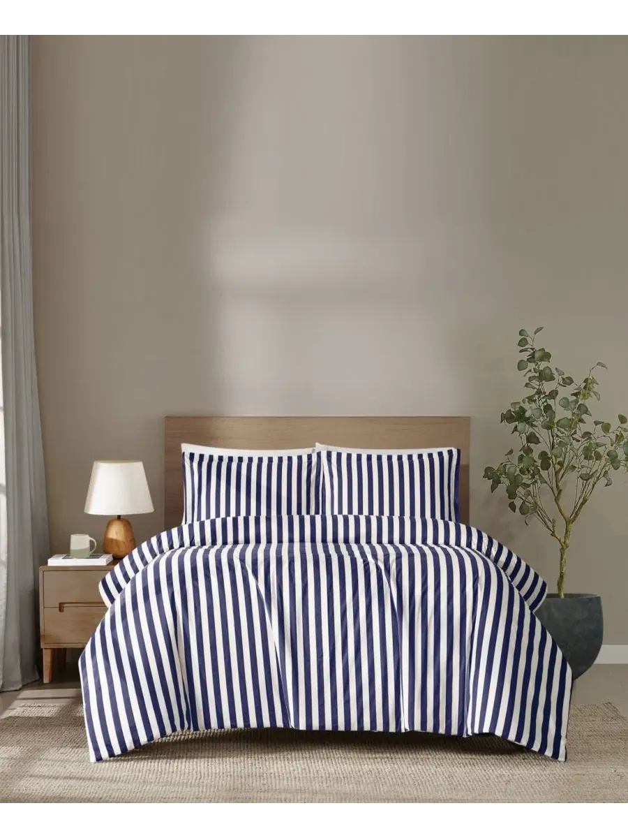 Комплект пододеяльников с простыней Levi Stripe, King Brooklyn Loom — изображение 1 из 6, белый темно-синий
