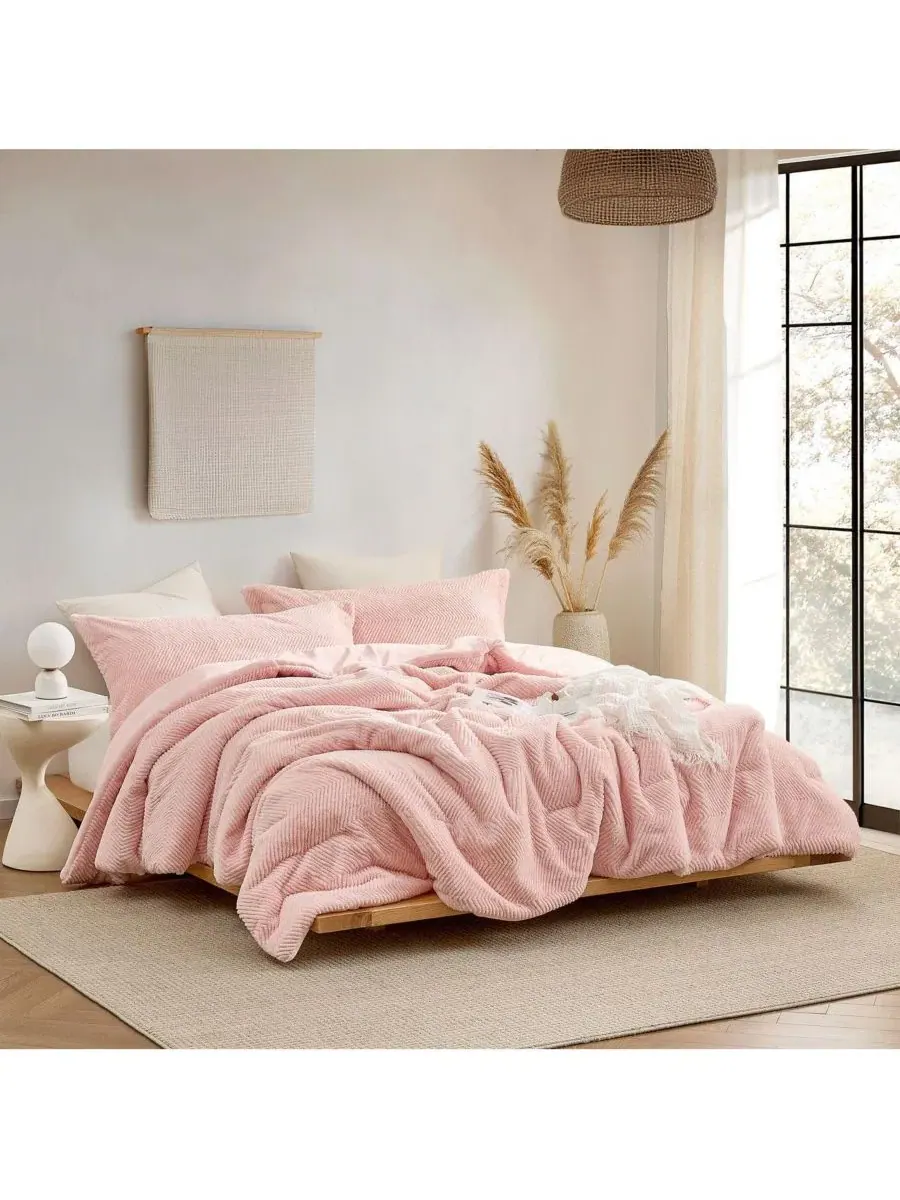 Комплект стеганого одеяла Peak of Cozy Coma Inducer — изображение 1 из 4, розовый