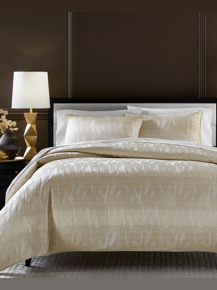 Комплект постельного белья с золотистой полосой, размер Full/Queen Hotel Collection — изображение 4 из 8, золото