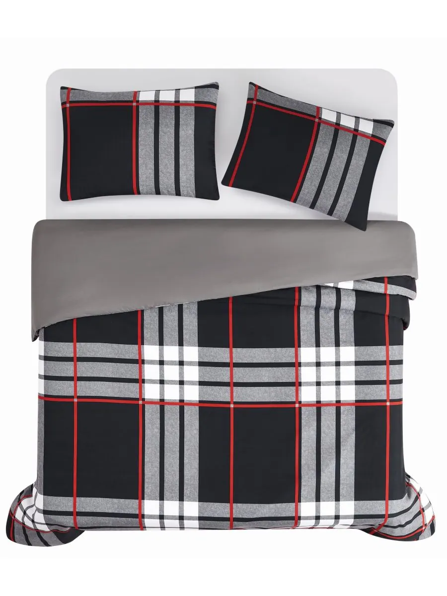 Комплект постельного белья Danbury Plaid из 3 предметов, размер King Truly Soft — изображение 3 из 5, черный