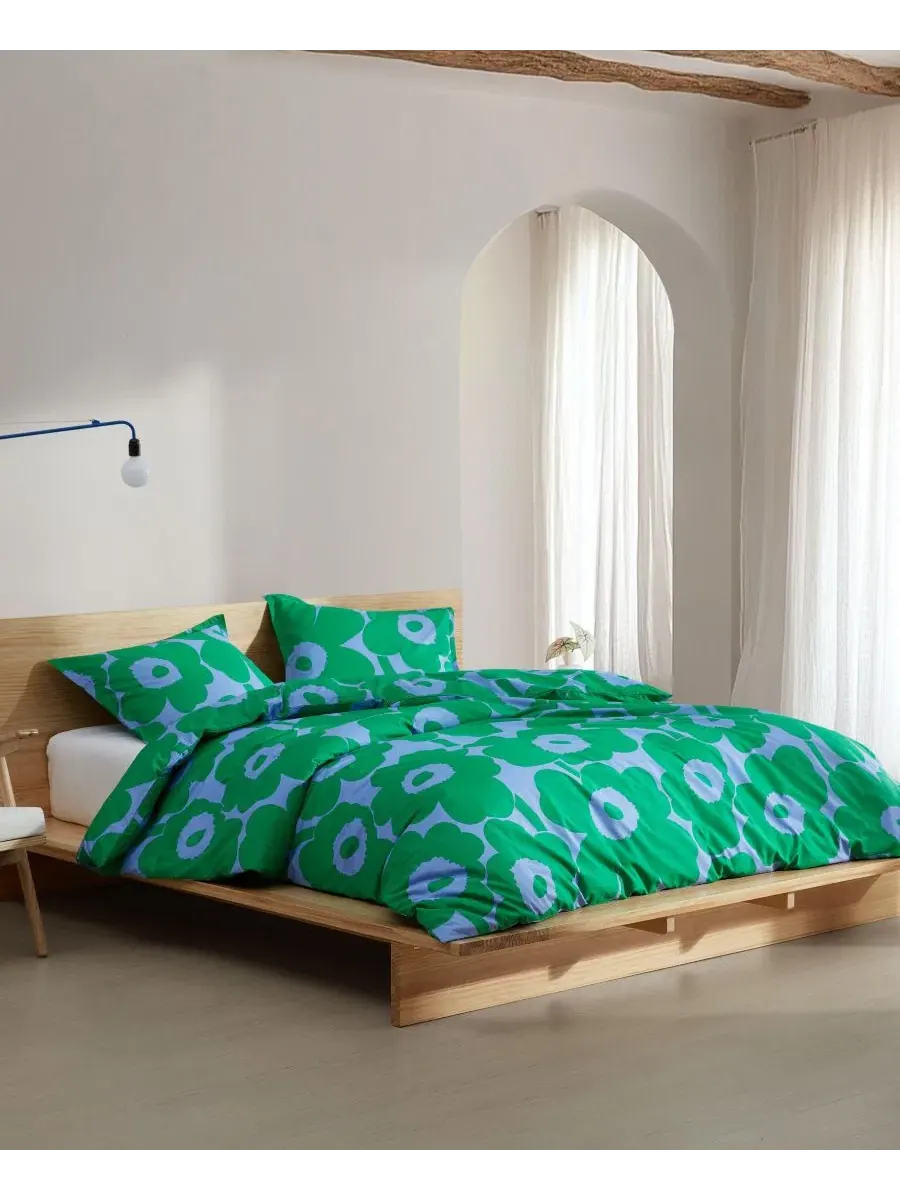 Комплект стеганого одеяла Unikko Cotton, 3 предмета, Full/Queen Marimekko — изображение 2 из 7, зеленый синий