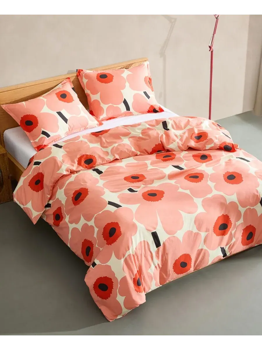 Комплект стеганого одеяла Unikko Cotton Marimekko — изображение 3 из 7, коралл