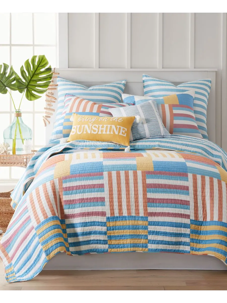 Комплект из двух наволочек Sol Stripe, европейский стиль Levtex, Blue, European Sham Set — изображение 2 из 3, синий