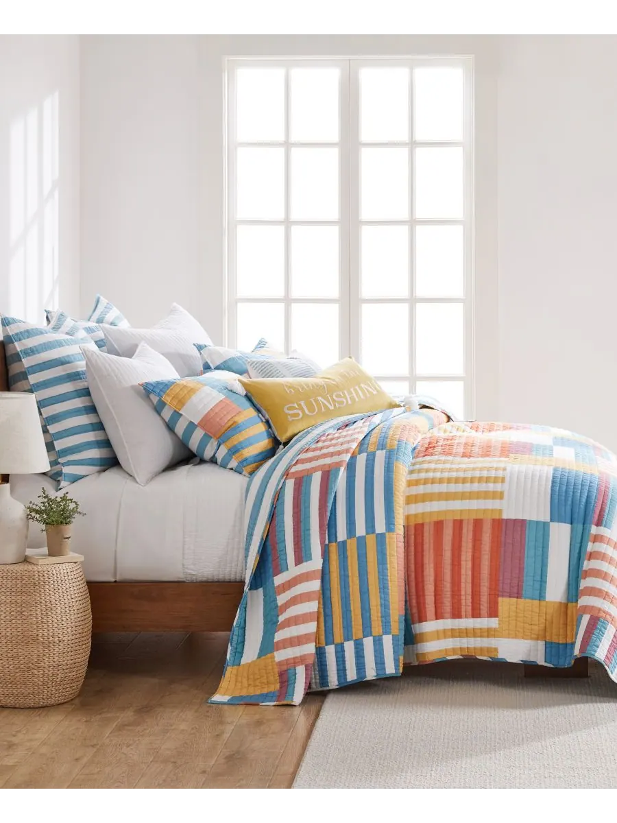 Комплект из двух наволочек Sol Stripe, европейский стиль Levtex, Blue, European Sham Set — изображение 3 из 3, синий