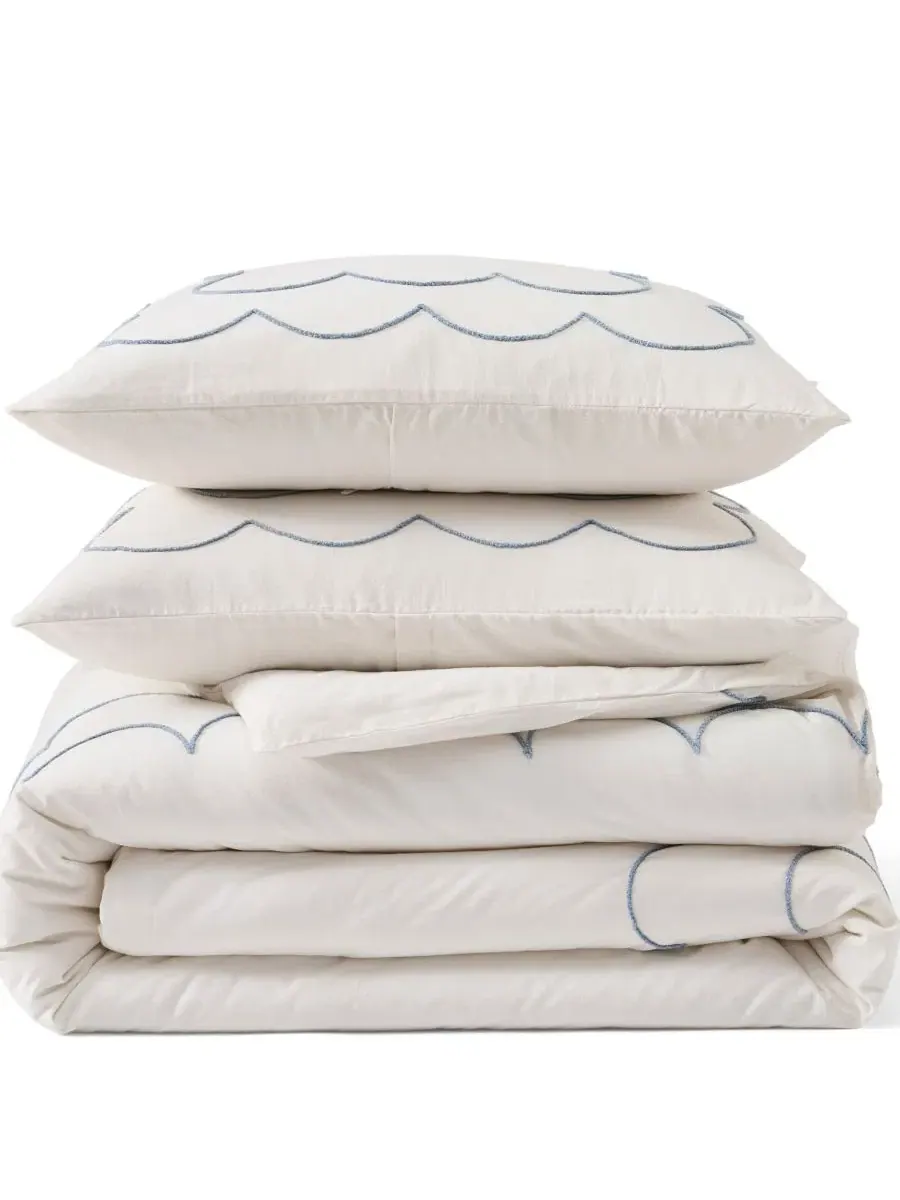 Комплект стеганого пододеяльника с воланами Daydream Scallop Peri Home — изображение 3 из 7