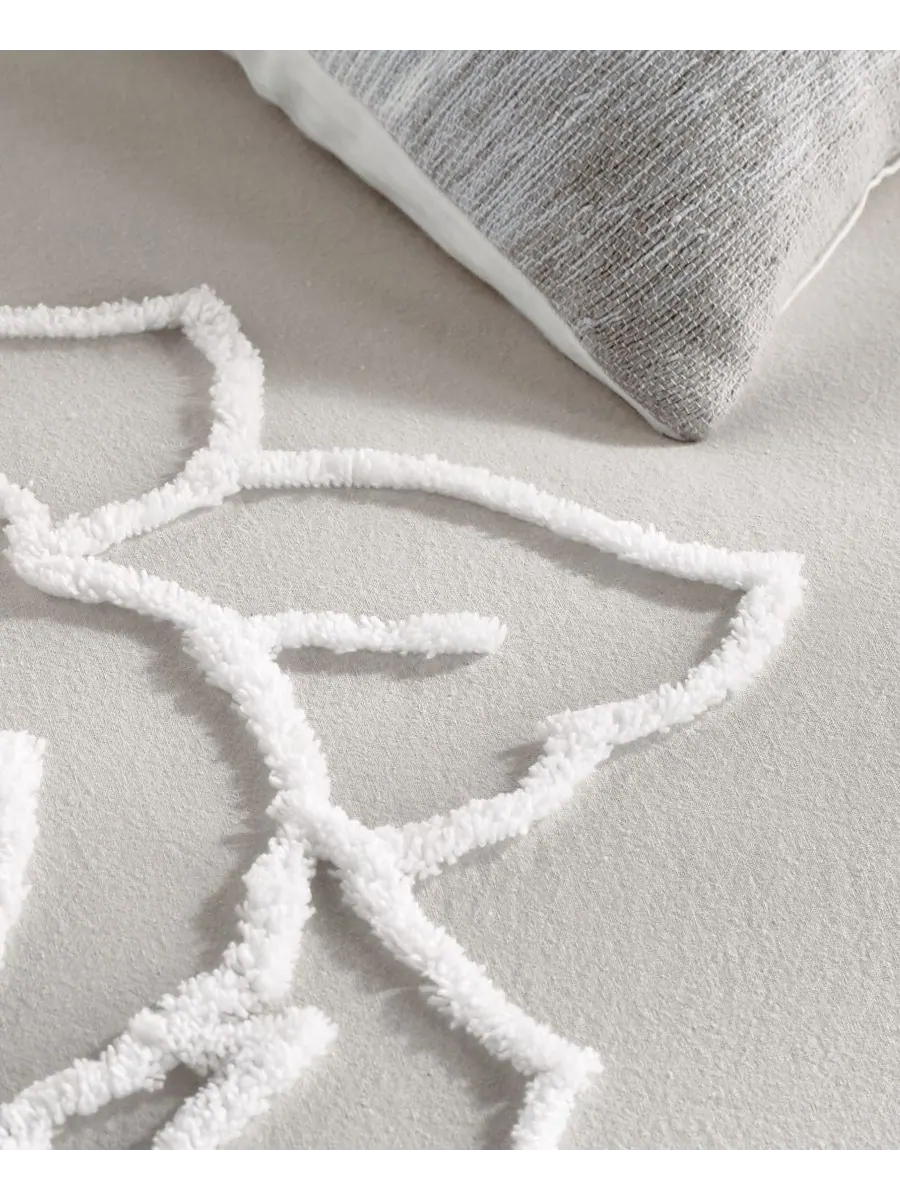 Комплект постельного белья Chenille Rose, 3 предмета, размер King Peri Home — изображение 6 из 7, серый