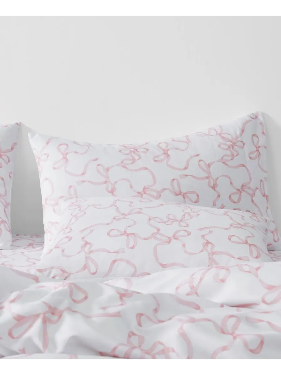 Комплект постельного белья "Printed Bow Whimsy" из 3 предметов, размер "Кинг-сайз", 3 предмета — изображение 2 из 4, розовый