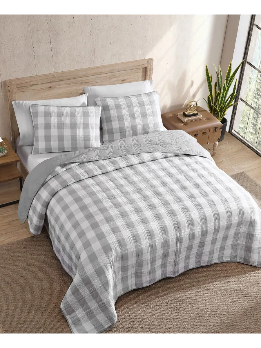 Комплект постельного белья Lakehouse Plaid из 3 предметов, размер King Eddie Bauer — изображение 3 из 7, серый