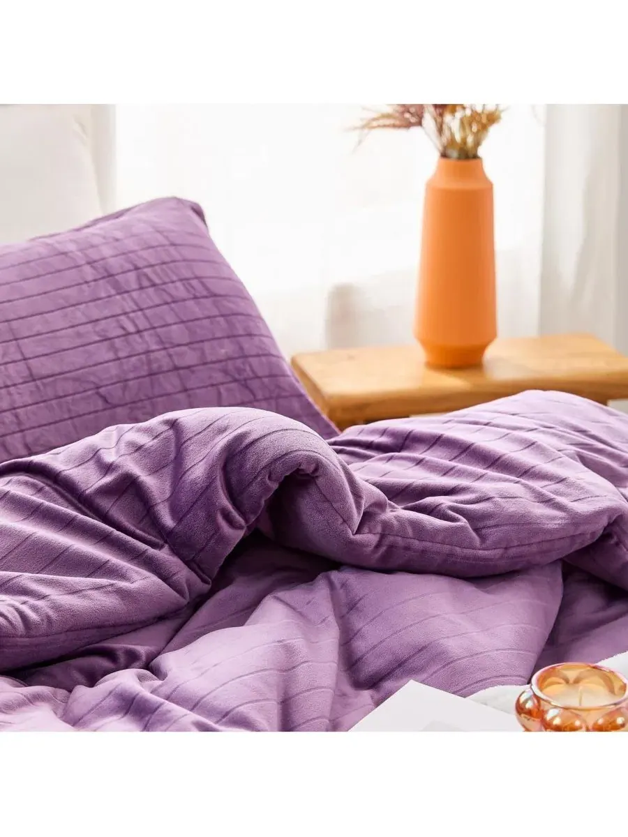 Комплект постельного белья Oversized Comforter Set Coma Inducer — изображение 3 из 4, фиолетовый