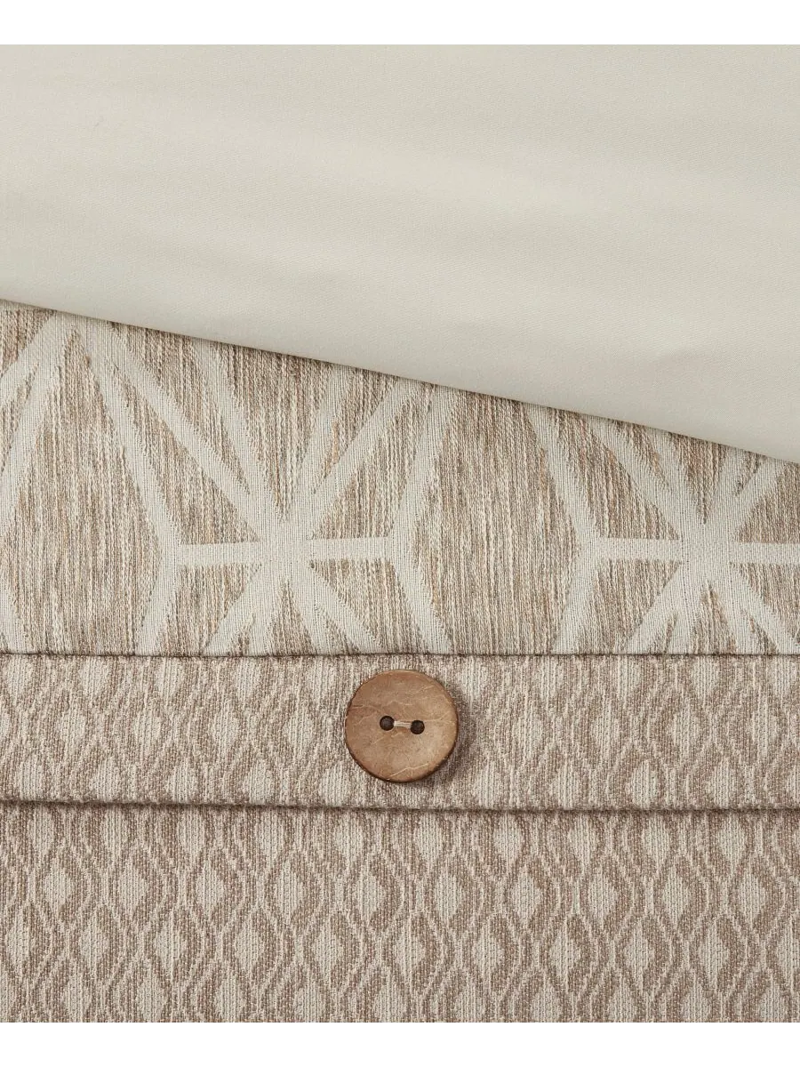 Комплект постельного белья Grace Jacquard Geometric, 9 предметов, размер Queen Madison Park — изображение 10 из 10, тауп