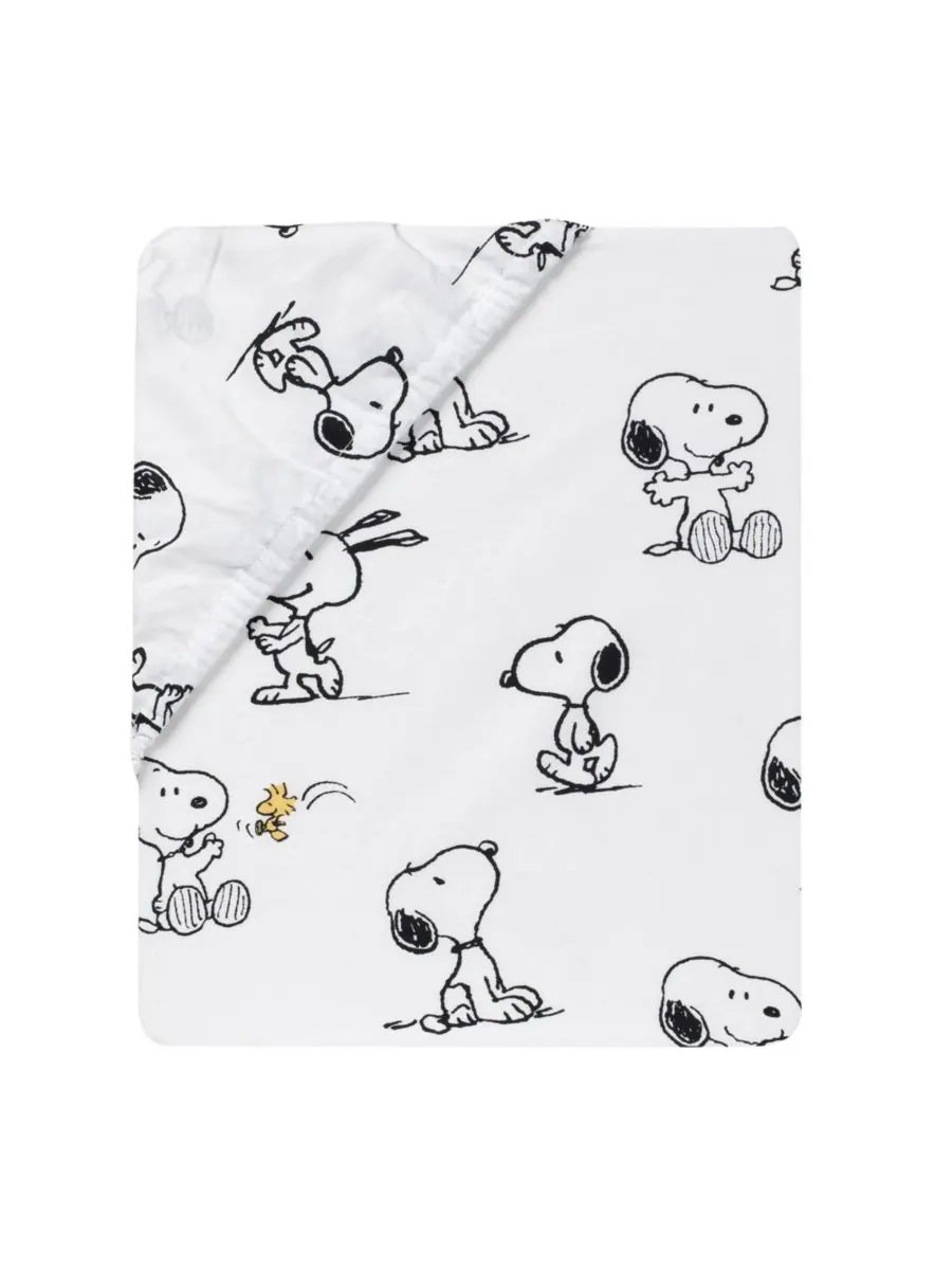 Детская простынь Baby Classic Snoopy из 100% хлопка, белая/черная Lambs & Ivy — изображение 2 из 5, белый