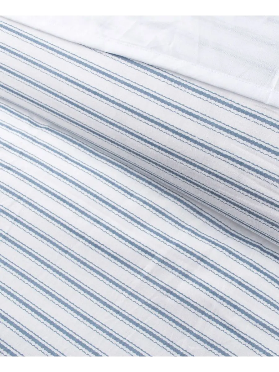 Двусторонний комплект постельного белья Tobago Stripe из 3 предметов, размер Queen Levtex — изображение 5 из 5, синий