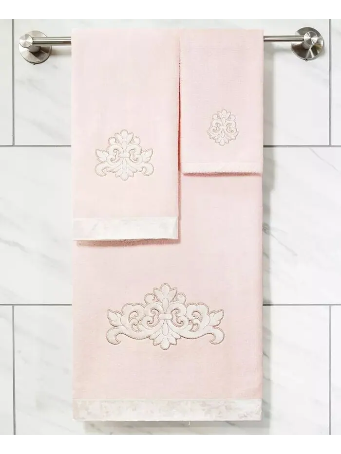 Комплект полотенец Linum Home из турецкого хлопка с украшением, 3 шт — изображение 4 из 4, пудровый розовый