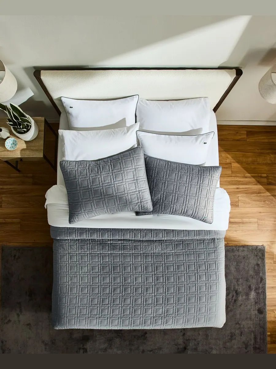 Комплект постельного белья из хлопка с логотипом, 3 предмета, размер King Lacoste Home — изображение 3 из 8, серый