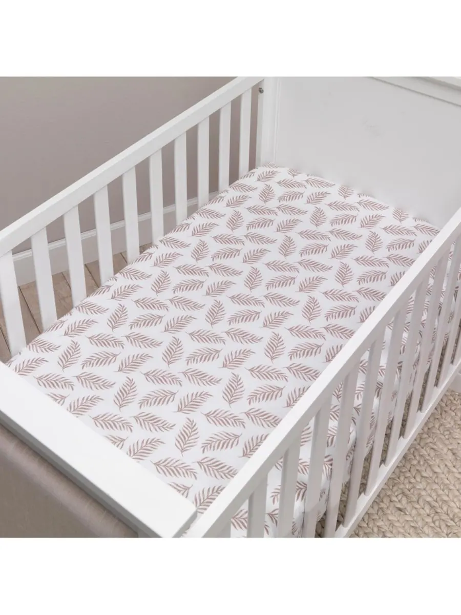 Простыня на резинке из органического хлопка Baby Signature Taupe Leaves Print Lambs & Ivy — изображение 2 из 6, коричневый