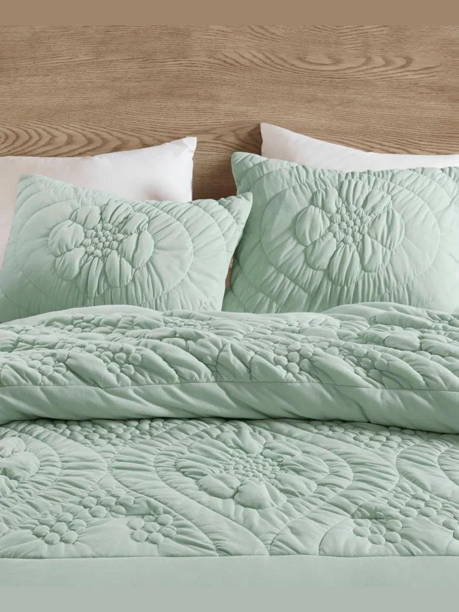 Комплект постельного белья Elise Floral из 3 предметов, размер King Madison Park — изображение 5 из 10, шалфейный