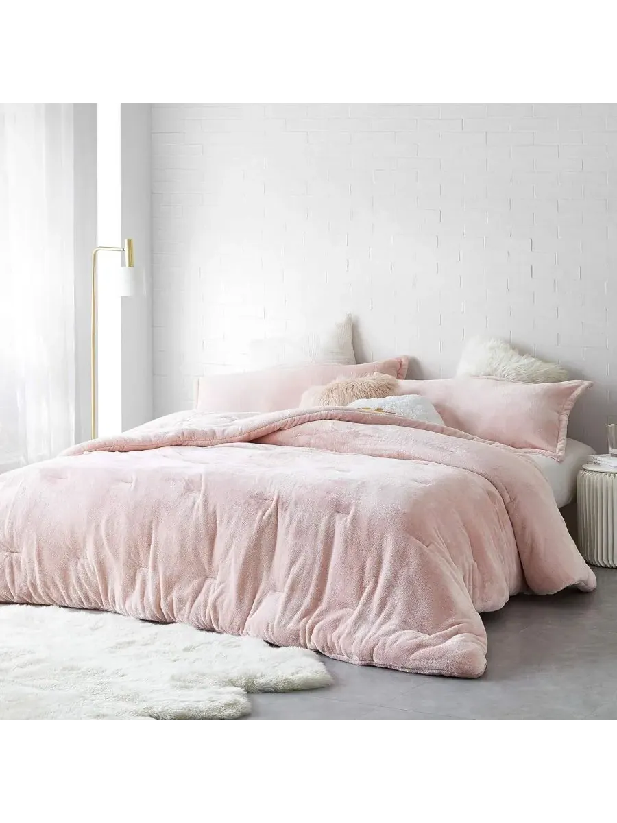 Большой комплект постельного белья - Me Sooo Comfy - Розовый кварц Coma Inducer, размер King — изображение 1 из 5