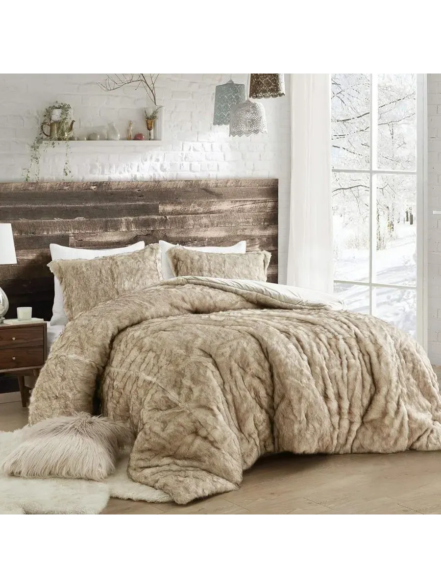 Комплект пухового одеяла с плюшевым мехом Arctic Bear Coma Inducer — изображение 1 из 3, коричневый