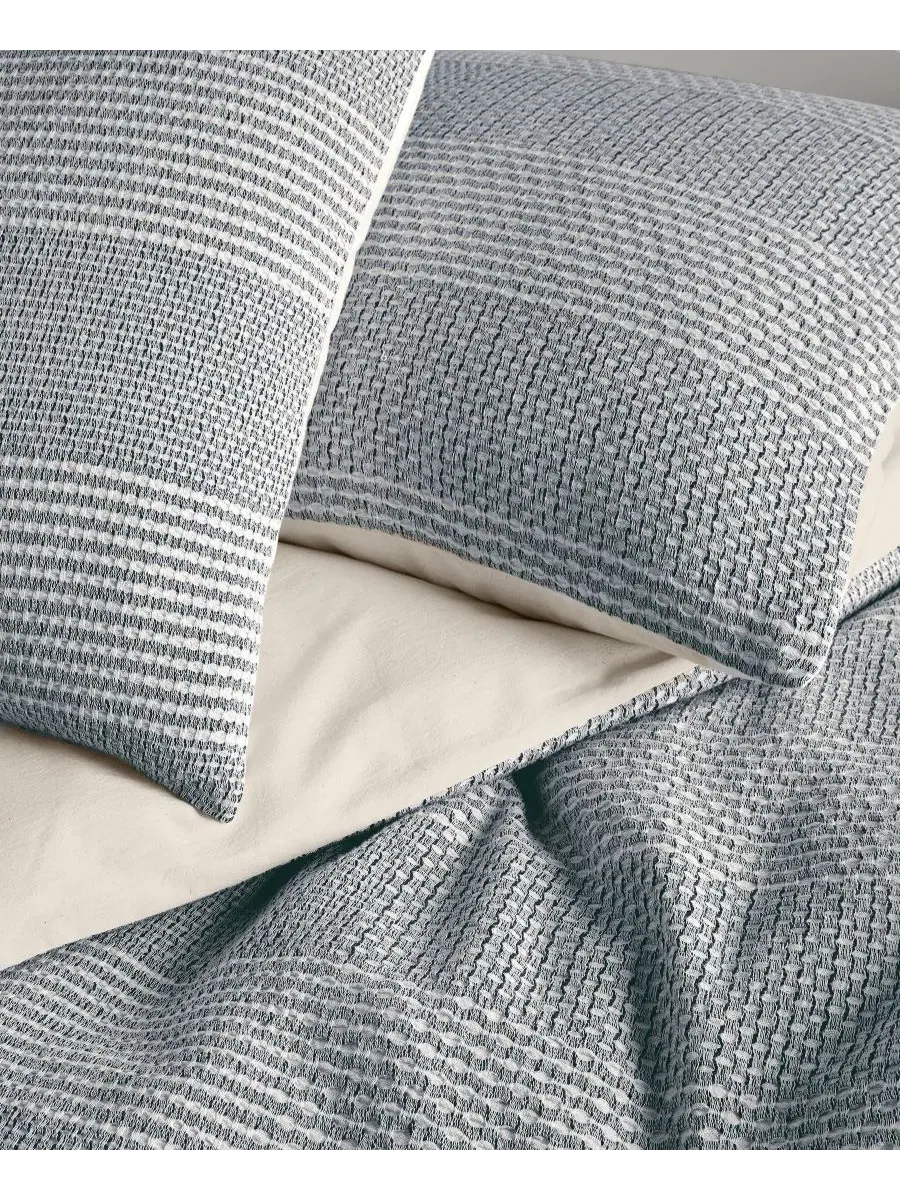 Комплект стеганого одеяла Interlaced Basketweave 3-Piece, Full/Queen Oake — изображение 10 из 10, синий