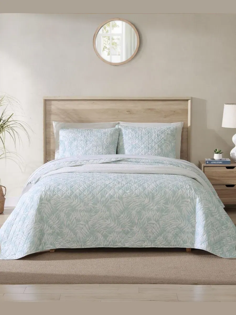 Комплект стеганых одеял с наволочкой, 2 предмета, Twin, Art Of Palms Tommy Bahama Home — изображение 1 из 12, синий