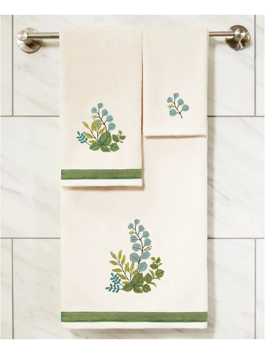 Набор из 3 банных полотенец из турецкого хлопка с вышивкой Botanica Linum Home — изображение 5 из 7, бежевый