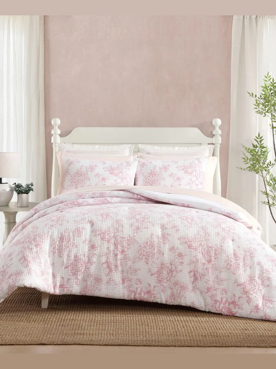 Комплект постельного белья delphine poly waffle, 3 предмета, размер king. Laura Ashley — изображение 1 из 7, розовый