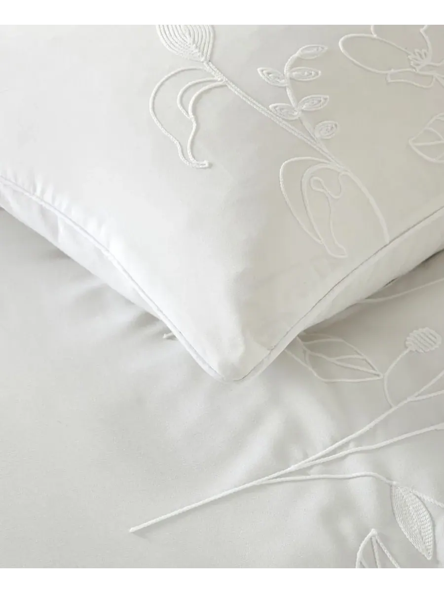 Комплект постельного белья Safina Floral из 7 предметов, размер California King Stratford Park — изображение 2 из 5, бежевый