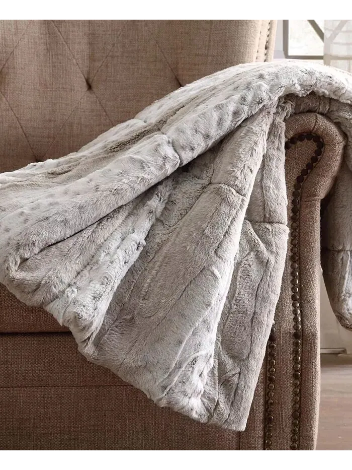 Christian Siriano Роскошный плед из искусственного меха со снежным леопардом размером 60 x 70 — белый