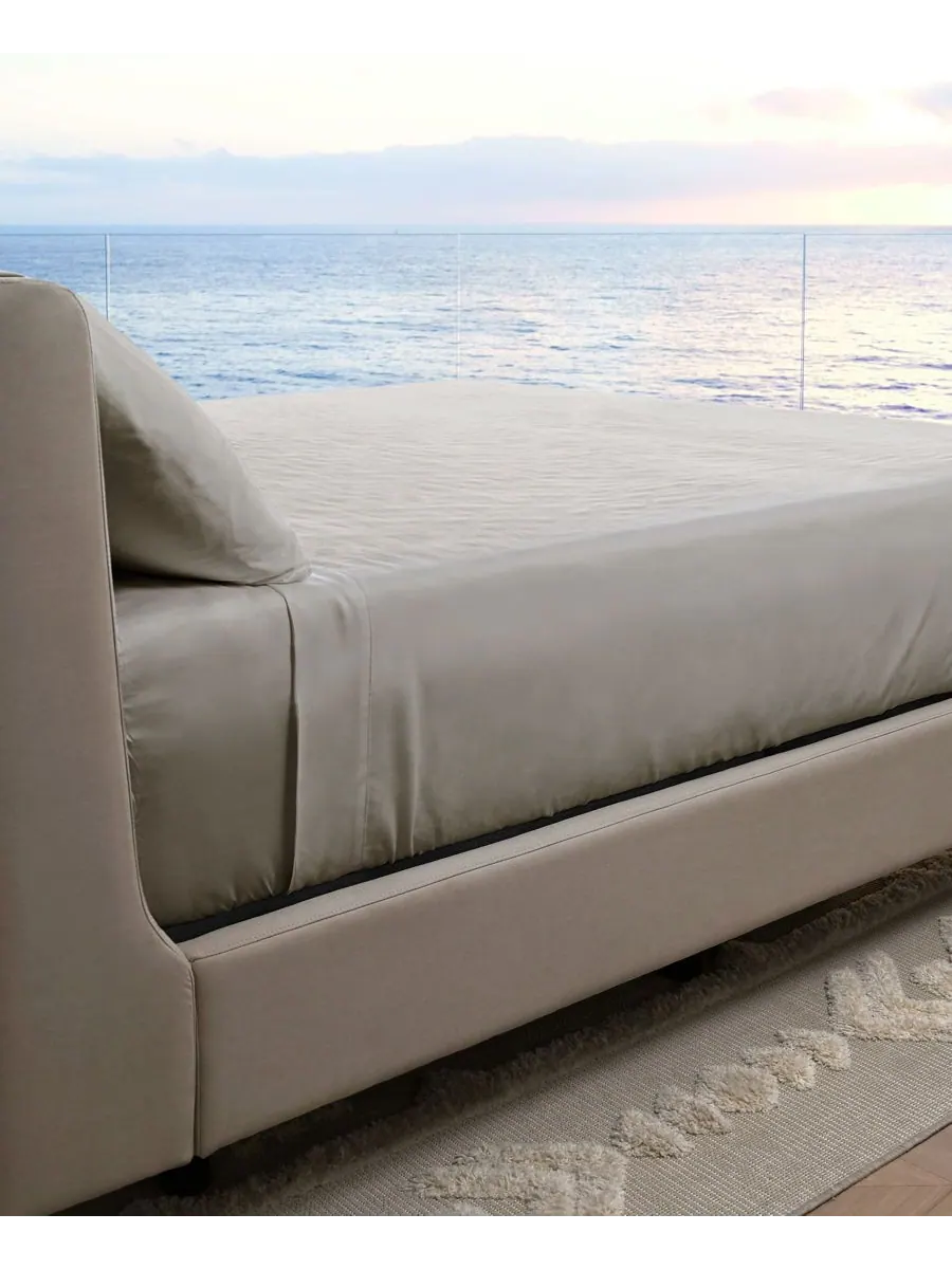Комплект постельного белья Resort Sateen из терморегулирующей вискозы, 4 предмета Cariloha — изображение 8 из 8, серый