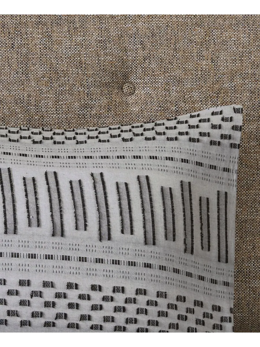 Комплект постельного белья Rhea Jacquard из 3 предметов, размер King/California King INK+IVY — изображение 4 из 7