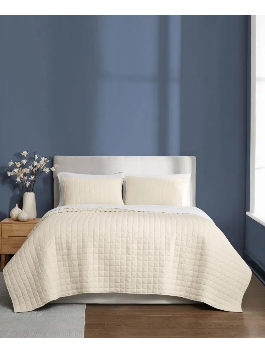 Набор стеганых одеял Essential Cotton 3-Piece Quilt Set Brooklyn Loom — изображение 1 из 4, прозрачный
