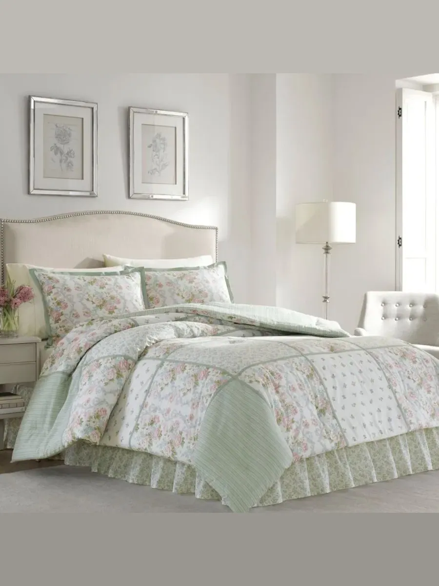 Комплект постельного белья с цветочным принтом Harper Cotton Reversible Laura Ashley — изображение 2 из 4, яркий зеленый