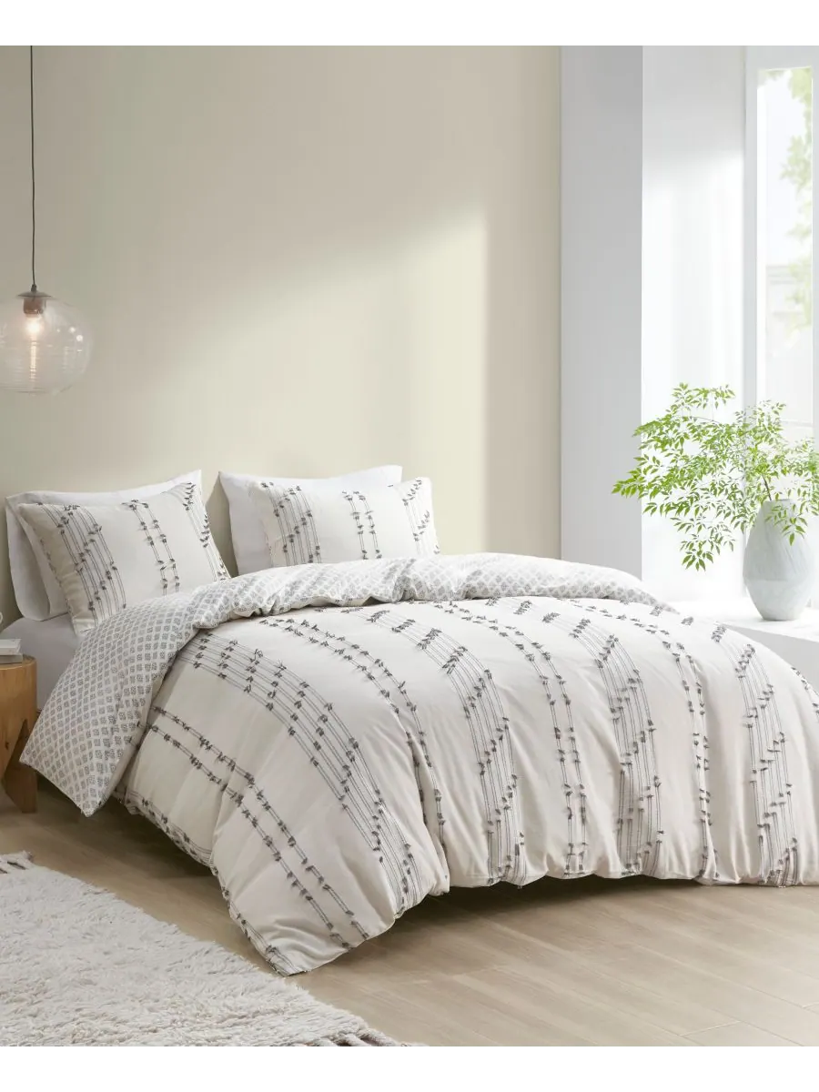 Комплект постельного белья Kara Jacquard из 3 предметов, размер King/California King Ink+Ivy — изображение 2 из 6, белый