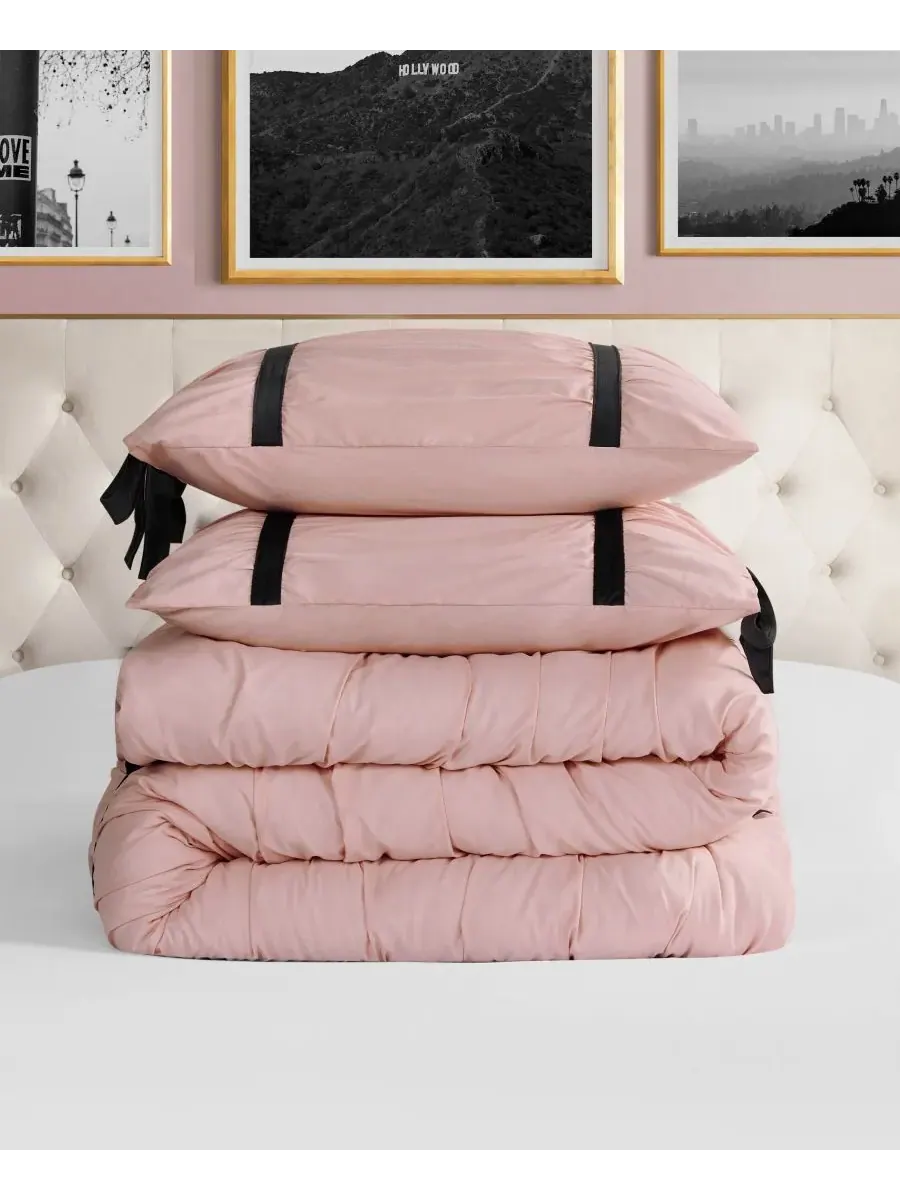 Комплект постельного белья Amelie Velvet Bows Ruched, 3 предмета, размер King Juicy Couture — изображение 4 из 7, розовый