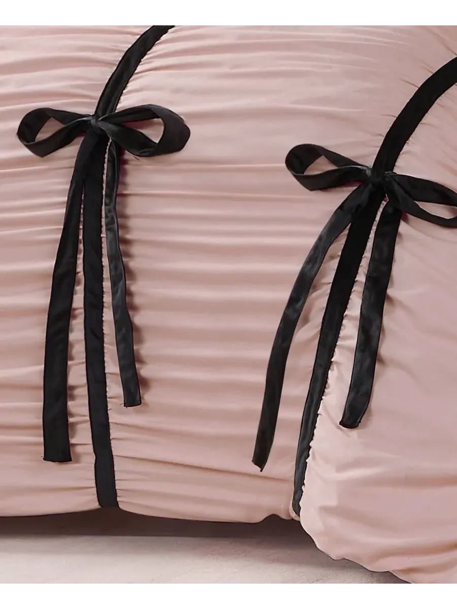 Комплект постельного белья Amelie Velvet Bows Ruched, 3 предмета, размер King Juicy Couture — изображение 7 из 7, розовый