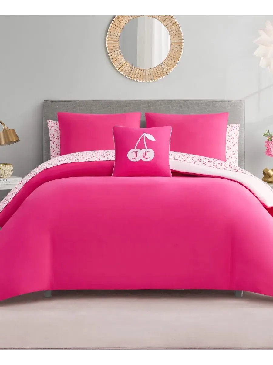Комплект постельного белья Juicy Couture Reversible 8-Pc Bed in a Bag — изображение 4 из 13, светлый розовый