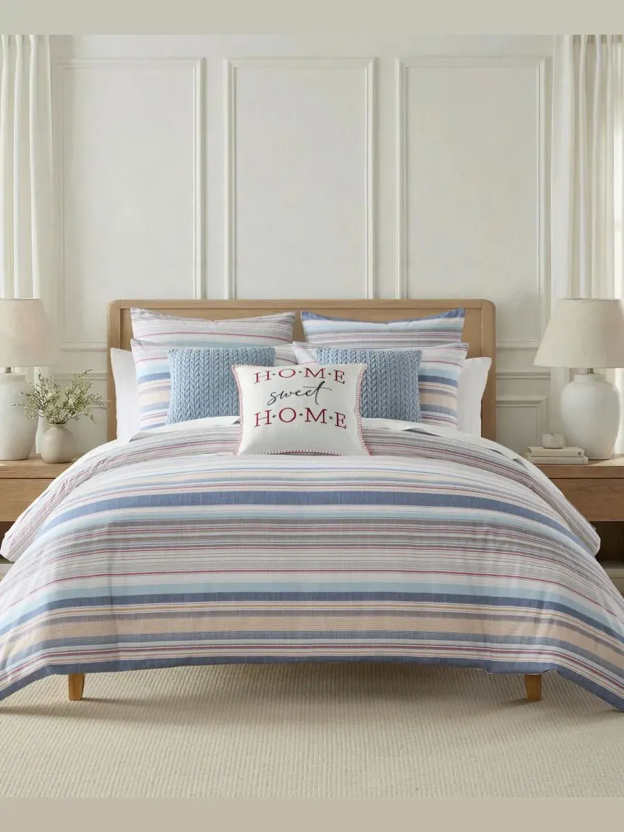 Комплект стеганого одеяла Providence Stripe Reversible Levtex Home — изображение 1 из 5, синий