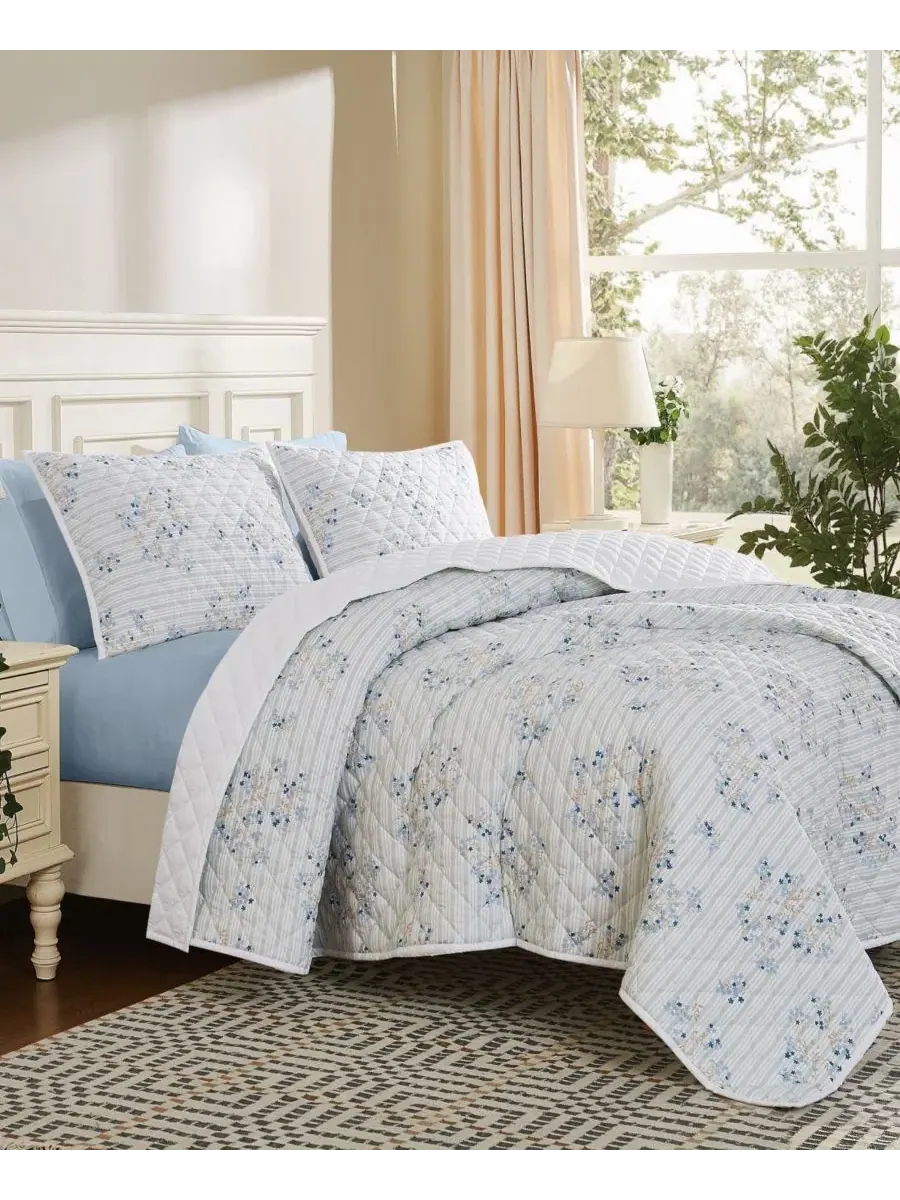 Комплект стеганого одеяла Emma Floral, 3 предмета, Full/Queen Cottage Classics — изображение 2 из 5, синий