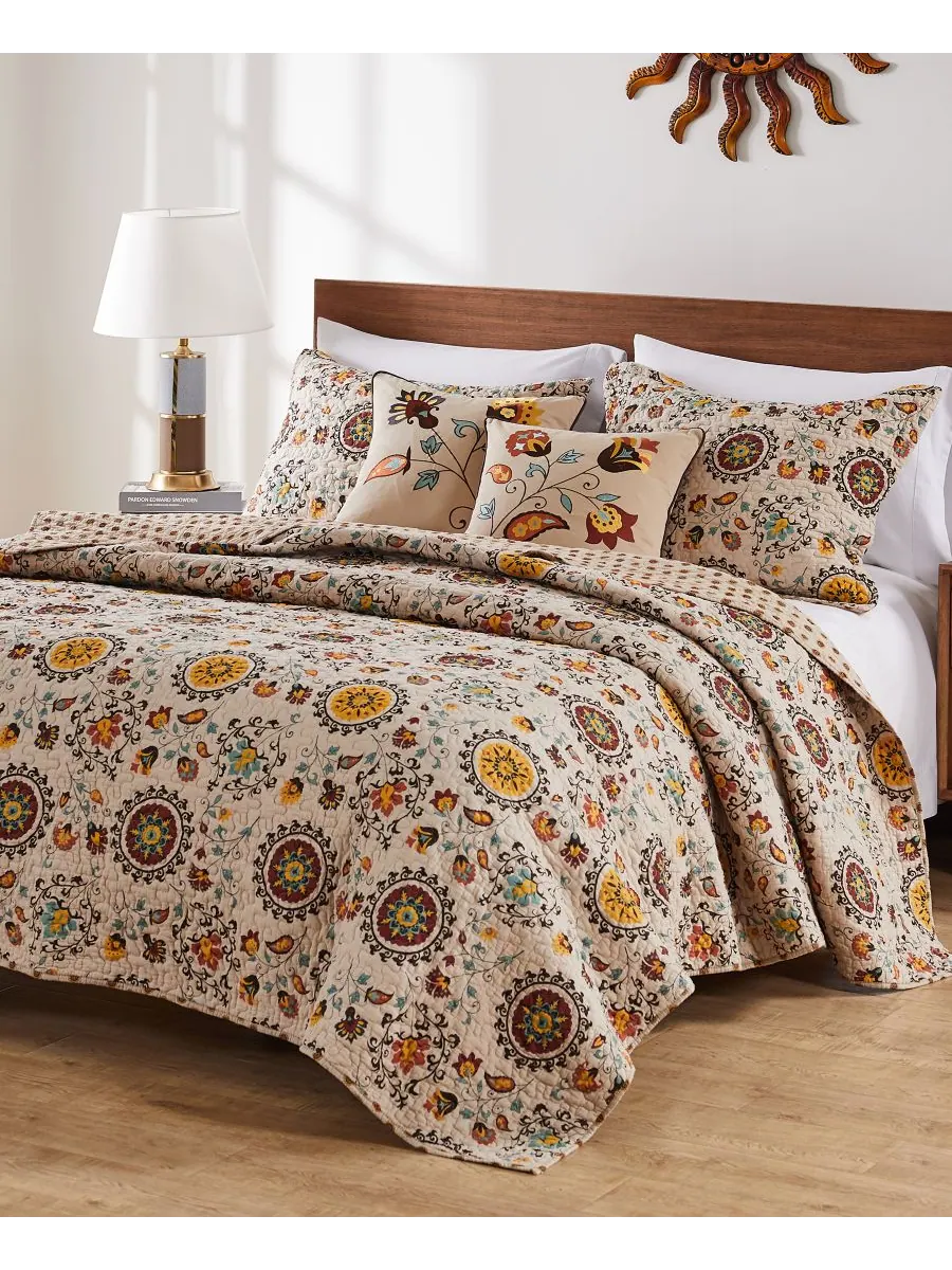 Двусторонний стеганый комплект из 5 предметов из хлопка Andorra, размер King Greenland Home Fashions — изображение 1 из 3