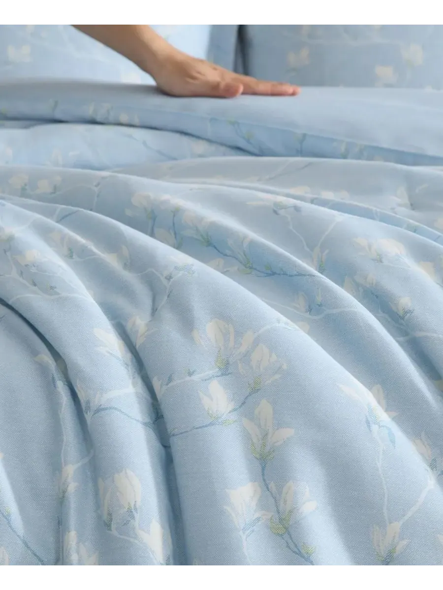 Комплект постельного белья Magnolia Grove, 2 предмета, размер Twin Laura Ashley — изображение 6 из 7, светлый синий