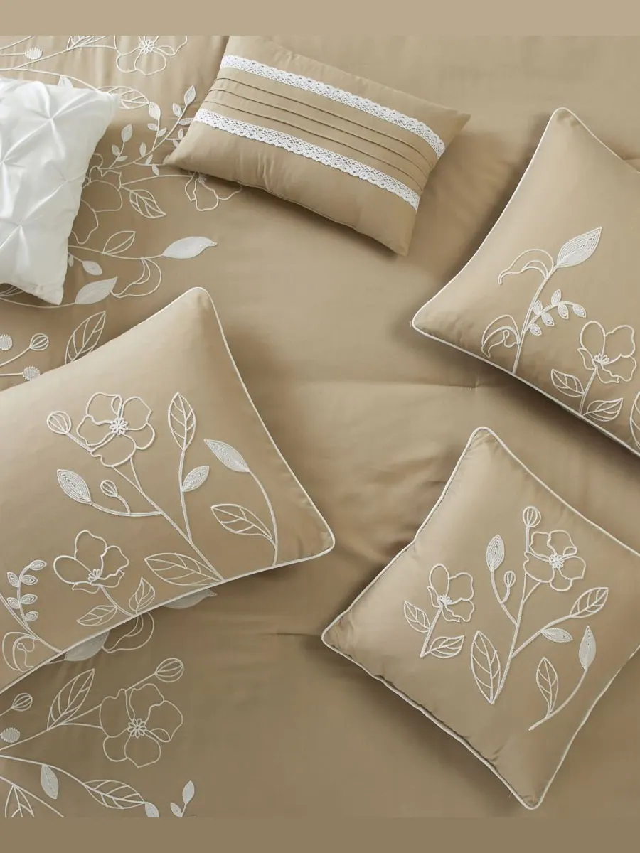 Комплект постельного белья Safina Floral из 7 предметов, размер Queen Stratford Park — изображение 5 из 5, тауп