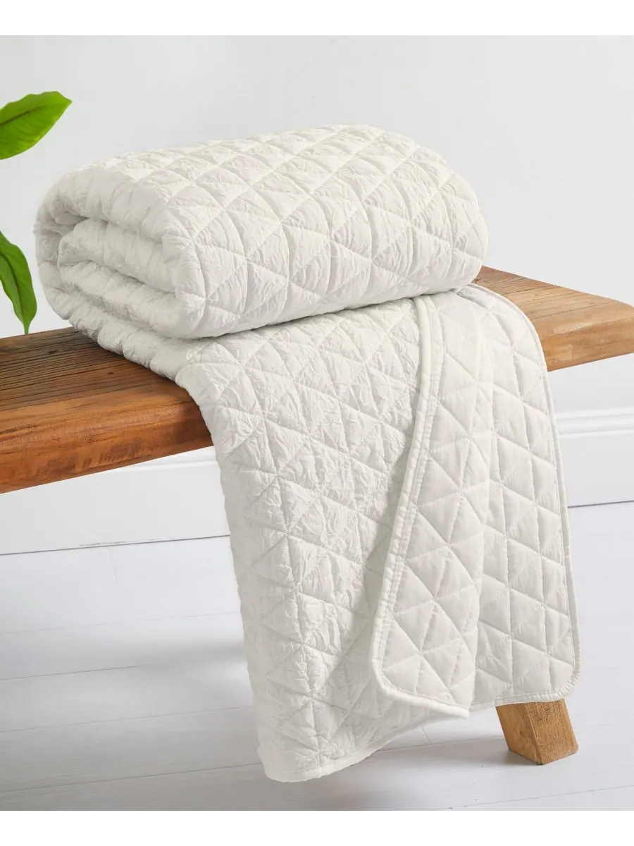 Двустороннее стеганое покрывало Homthreads Rowan, 50 x 60 дюймов Levtex — изображение 4 из 4, бежевый