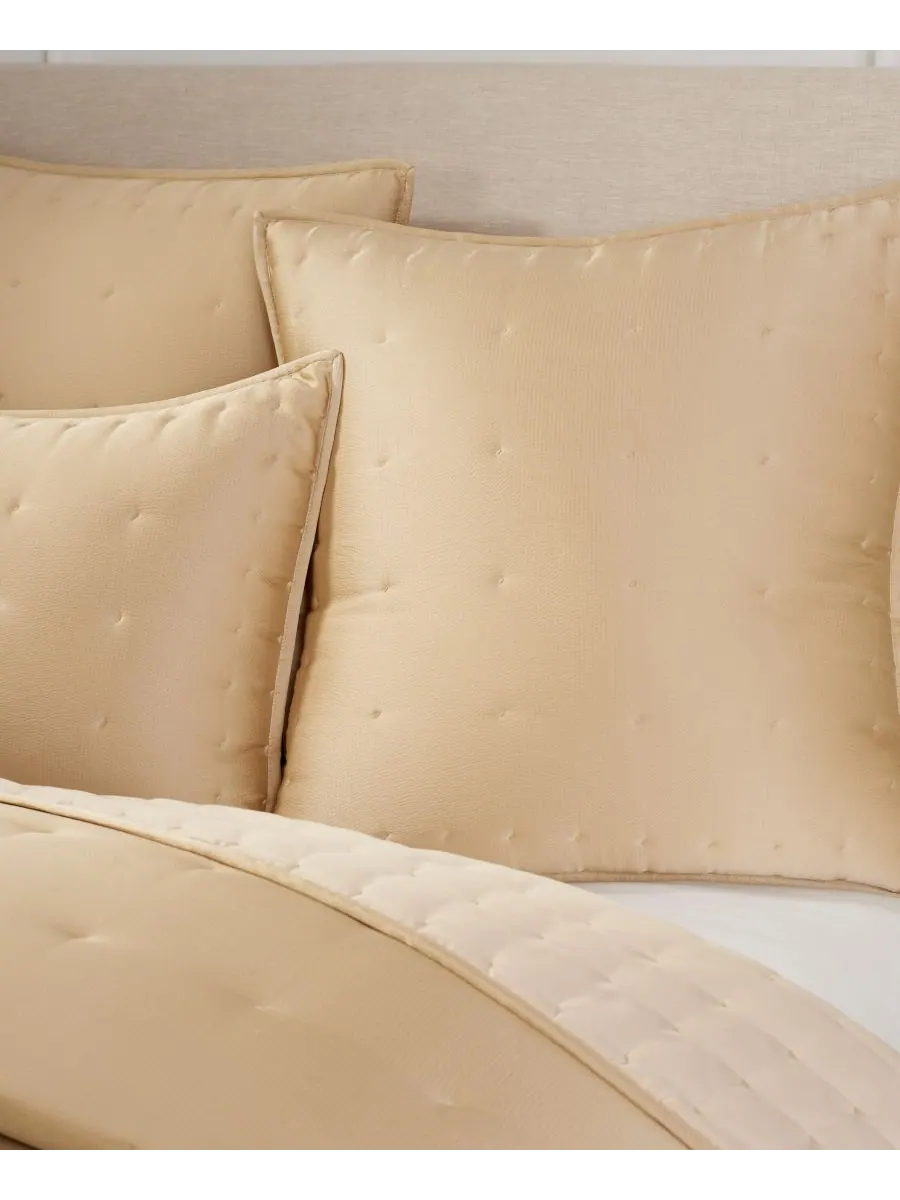 Шелковая наволочка с фактурой под молоток, европейский стиль Donna Karan Home, Gold, European Sham — изображение 2 из 4