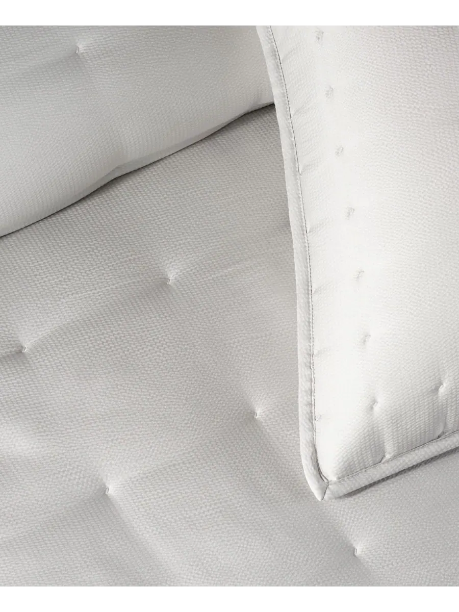 Шелковая наволочка с фактурой под молоток, европейский стиль Donna Karan Home — изображение 3 из 4, серебристый