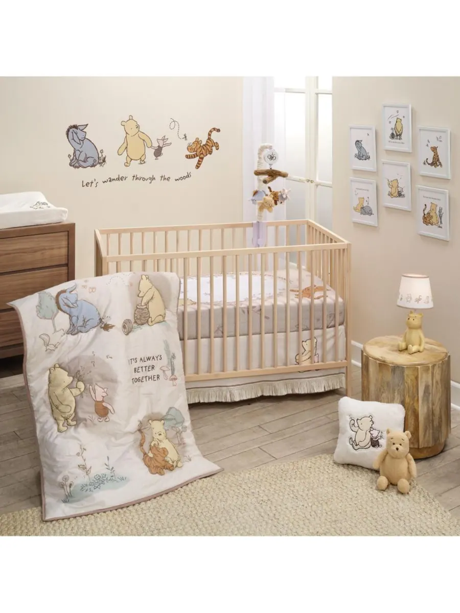 Комплект постельного белья для детской кроватки Disney Baby Pooh Bear & Pals из хлопка, 3 предмета — изображение 1 из 9